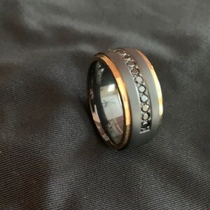 Men's Wedding Band